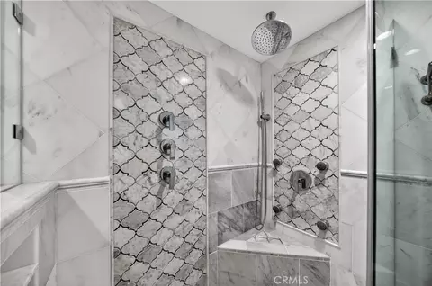 Bath - 2601 E Ocean #807, Long Beach, CA 90803 photo 3 of 4