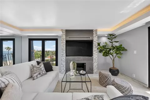 Living - 2601 E Ocean #807, Long Beach, CA 90803 photo 3 of 4