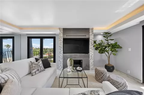 Living - 2601 E Ocean #807, Long Beach, CA 90803 photo 3 of 3
