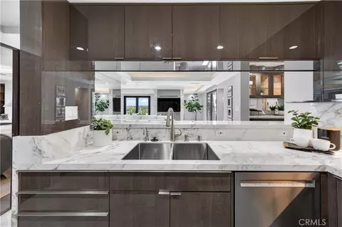 Kitchen - 2601 E Ocean #807, Long Beach, CA 90803 photo 2 of 3