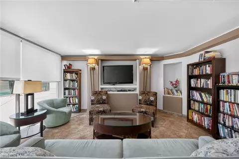 Living - 2601 E Ocean #807, Long Beach, CA 90803 photo 4 of 4