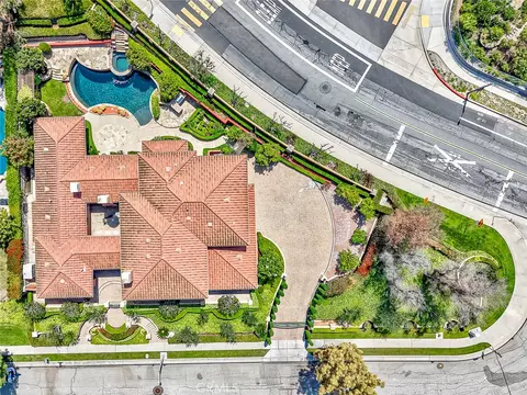 View/Area - 2310 Morelia, Fullerton, CA 92835 photo 2 of 9