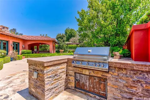 Exterior - 2310 Morelia, Fullerton, CA 92835 photo 11 of 16