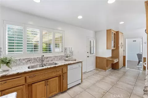 Kitchen - 759 S Rosalind, Orange, CA 92869 photo 4 of 5