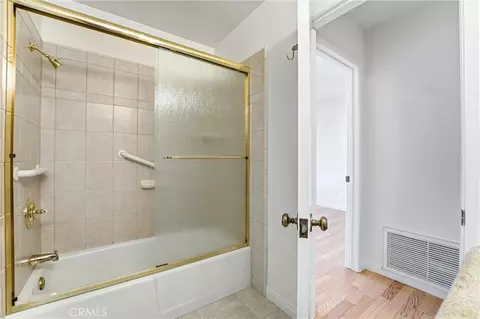Bath - 759 S Rosalind, Orange, CA 92869 photo 3 of 5
