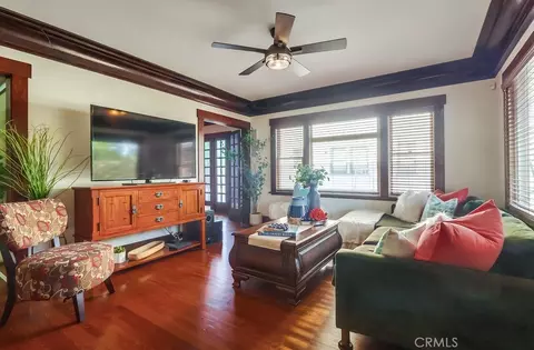 Living - 2815 E 5th St, Long Beach, CA 90814 photo 1 of 5