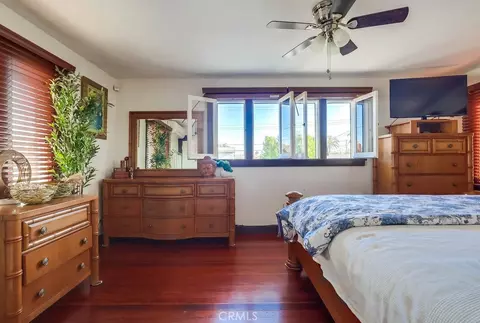 Bedroom - 2815 E 5th St, Long Beach, CA 90814 photo 4 of 7