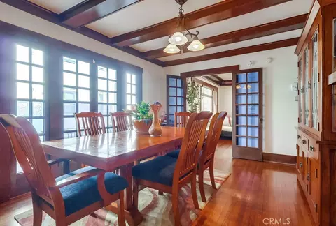 Dining - 2815 E 5th St, Long Beach, CA 90814 photo 3 of 5