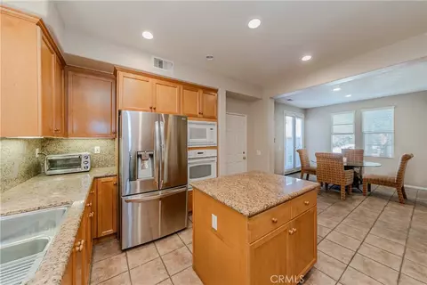Kitchen - 67 Canopy, Irvine, CA 92603 photo 2 of 2