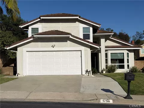 1756 Deerwood Dr, Fullerton, CA 92833