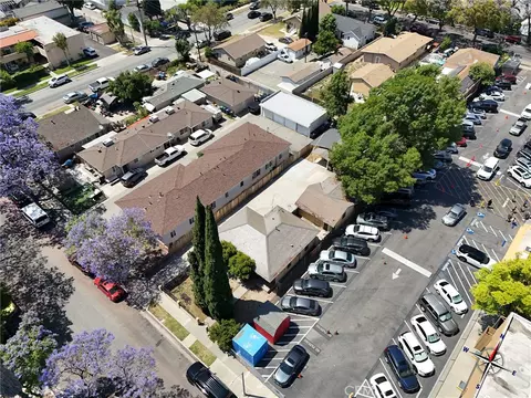 View/Area - 215 E Ash Ave, Fullerton, CA 92832 photo 8 of 13