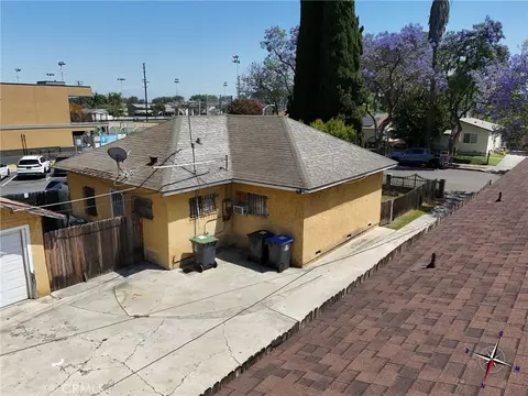View/Area - 215 E Ash Ave, Fullerton, CA 92832 photo 11 of 13