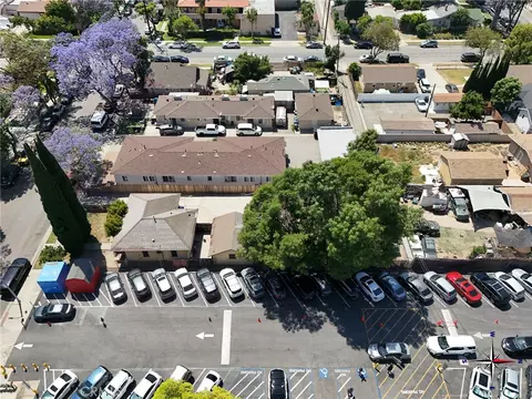 View/Area - 215 E Ash Ave, Fullerton, CA 92832 photo 7 of 13
