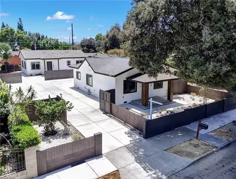 1050 W Chestnut Ave, Santa Ana, CA 92703