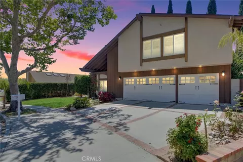 Exterior - 2357 Lawnview Ct, Simi Valley, CA 93065 photo 3 of 13