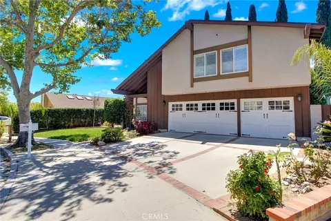 Exterior - 2357 Lawnview Ct, Simi Valley, CA 93065 photo 4 of 13