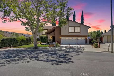 2357 Lawnview Ct, Simi Valley, CA 93065