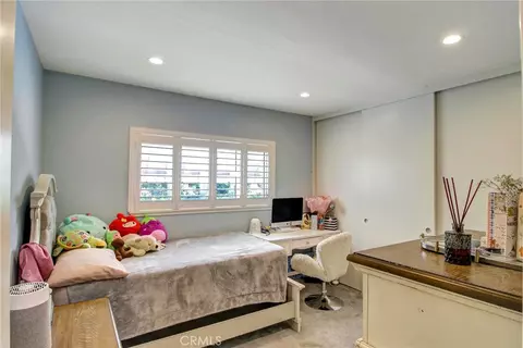 Bedroom - 2357 Lawnview Ct, Simi Valley, CA 93065 photo 8 of 10
