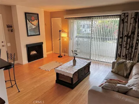 2867 S Fairview #F, Santa Ana, CA 92704