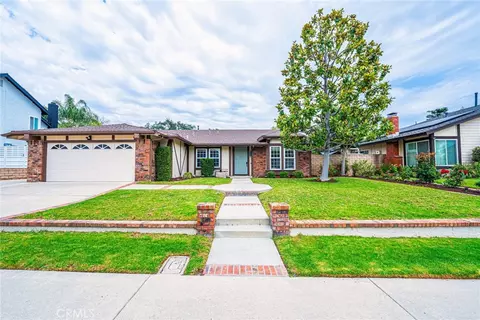 5940 Avenida Antigua, Yorba Linda, CA 92887