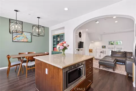 1750 Grand Ave #6, Long Beach, CA 90804