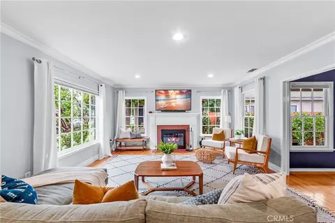 Living - 3977 Rose, Long Beach, CA 90807 photo 1 of 6