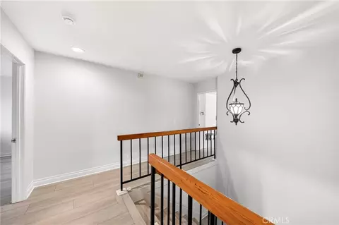 Entry Way - 66 Hunter Pt, Phillips Ranch, CA 91766 photo 4 of 5