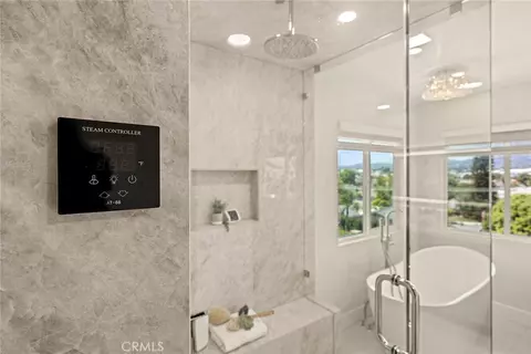Bath - 519 Via Codo, Fullerton, CA 92835 photo 3 of 7
