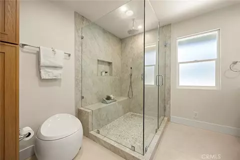 Bath - 519 Via Codo, Fullerton, CA 92835 photo 5 of 7