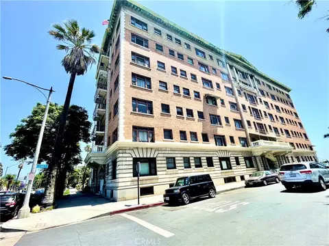 Exterior - 1030 E Ocean #703, Long Beach, CA 90802 photo 3 of 4