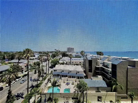 View/Area - 1030 E Ocean #703, Long Beach, CA 90802 photo 2 of 3