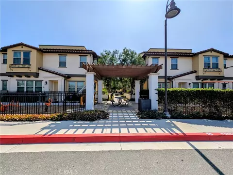 3810 W Kent Ave #4, Santa Ana, CA 92704
