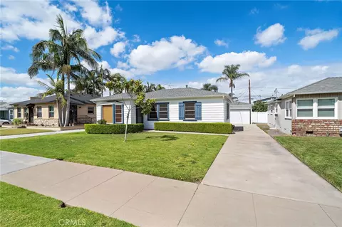 834 N Grand St, Orange, CA 92867
