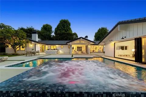 1470 Bryant Dr E, Long Beach, CA 90815
