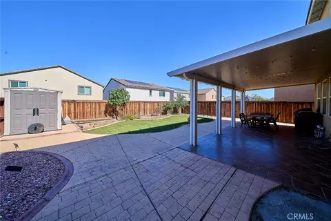 Exterior - 10249 Jennifer, Hesperia, CA 92345 photo 5 of 8