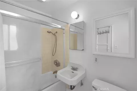 Bath - 3581 Cherry, Long Beach, CA 90807 photo 2 of 2