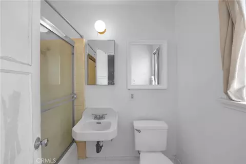 Bath - 3581 Cherry, Long Beach, CA 90807 photo 1 of 2