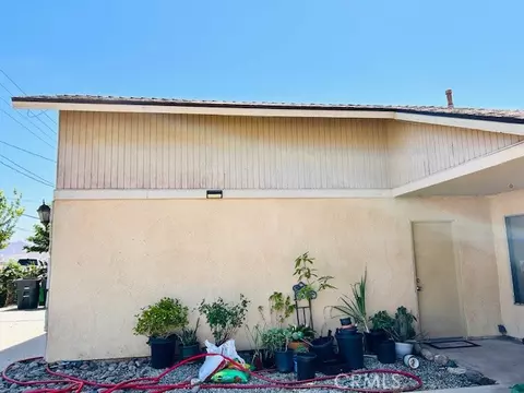 441 Placentia, Perris, CA 92571 photo 11