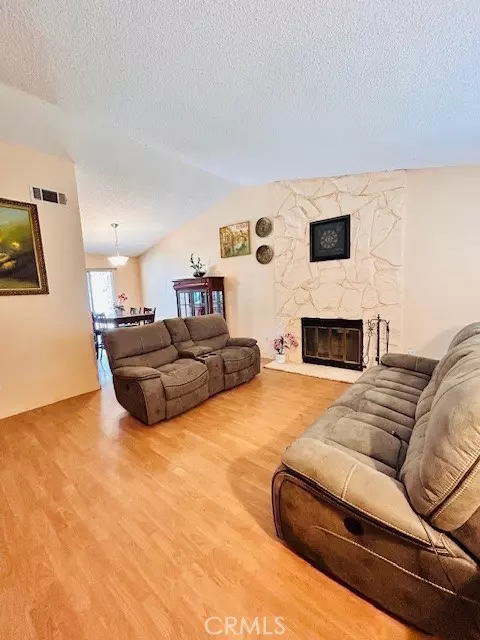 441 Placentia, Perris, CA 92571 photo 13