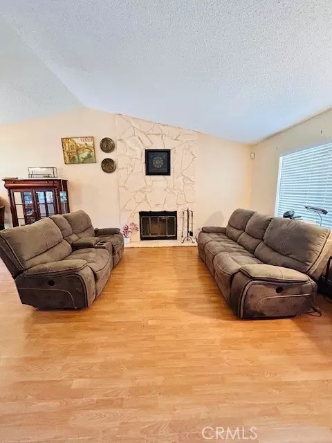 441 Placentia, Perris, CA 92571 photo 3