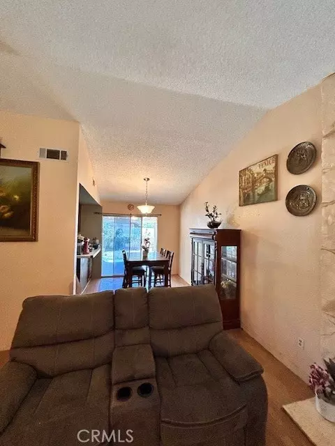 441 Placentia, Perris, CA 92571 photo 16