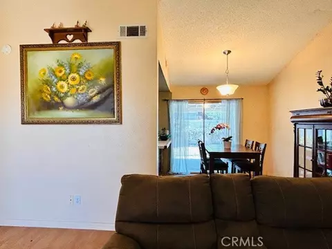 441 Placentia, Perris, CA 92571 photo 17