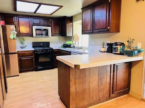 441 Placentia, Perris, CA 92571 photo 18