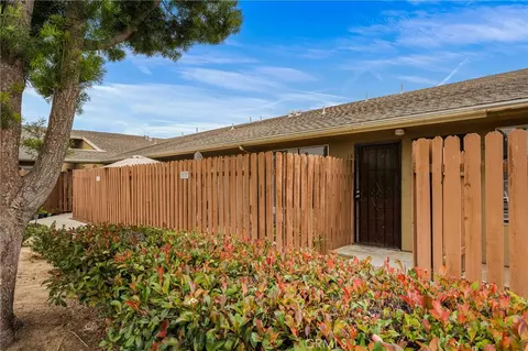4719 Jackson St, Riverside, CA 92503