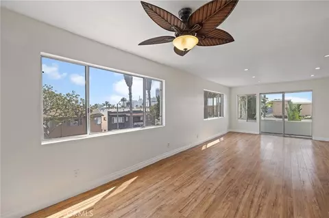 Living - 1187 E 3rd #202, Long Beach, CA 90802 photo 3 of 7