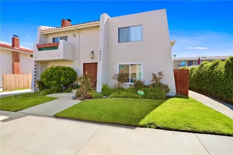16802 Hoskins Ln, Huntington Beach, CA 92649