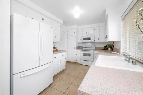 11366 Holder St, Cypress, CA 90630 photo 23
