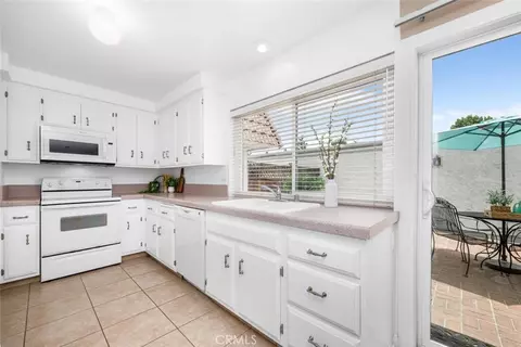 11366 Holder St, Cypress, CA 90630 photo 25