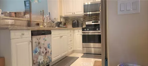 Kitchen - 22838 Serra Dr, Carson, CA 90745 photo 1 of 2