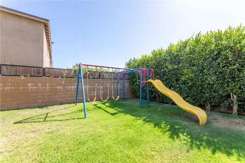 Exterior - 6301 Rancho Caballo, Paramount, CA 90723 photo 7 of 7